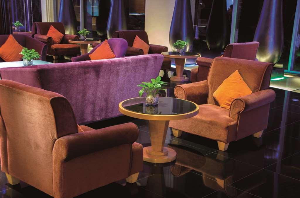 Grand Oriental Hotel Ντονγκουάν Εστιατόριο φωτογραφία