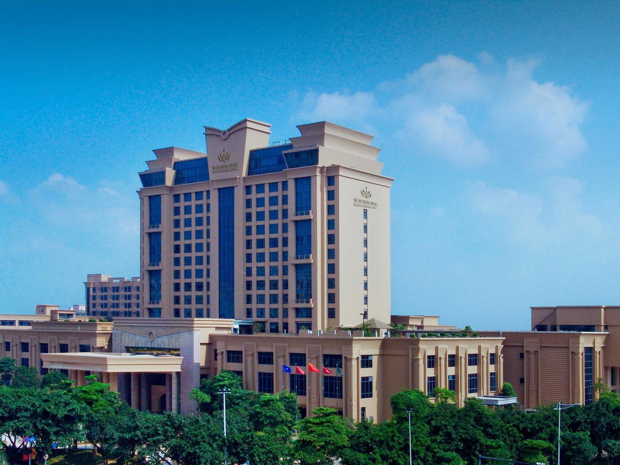 Grand Oriental Hotel Ντονγκουάν Εξωτερικό φωτογραφία